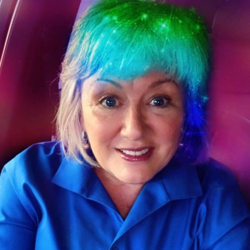 Meet your Posher, Jena